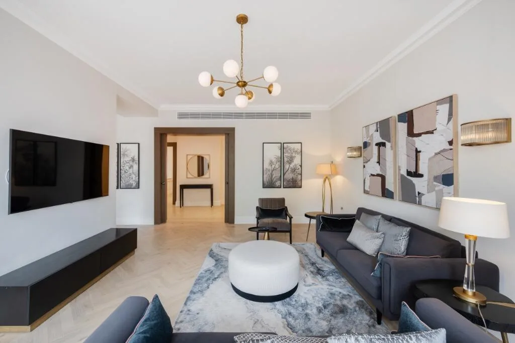 5 bedroom apartment for rent