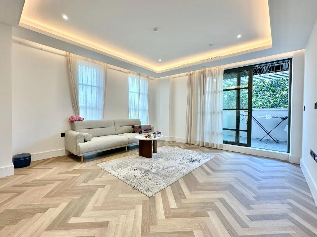 2 bedroom flat for rent