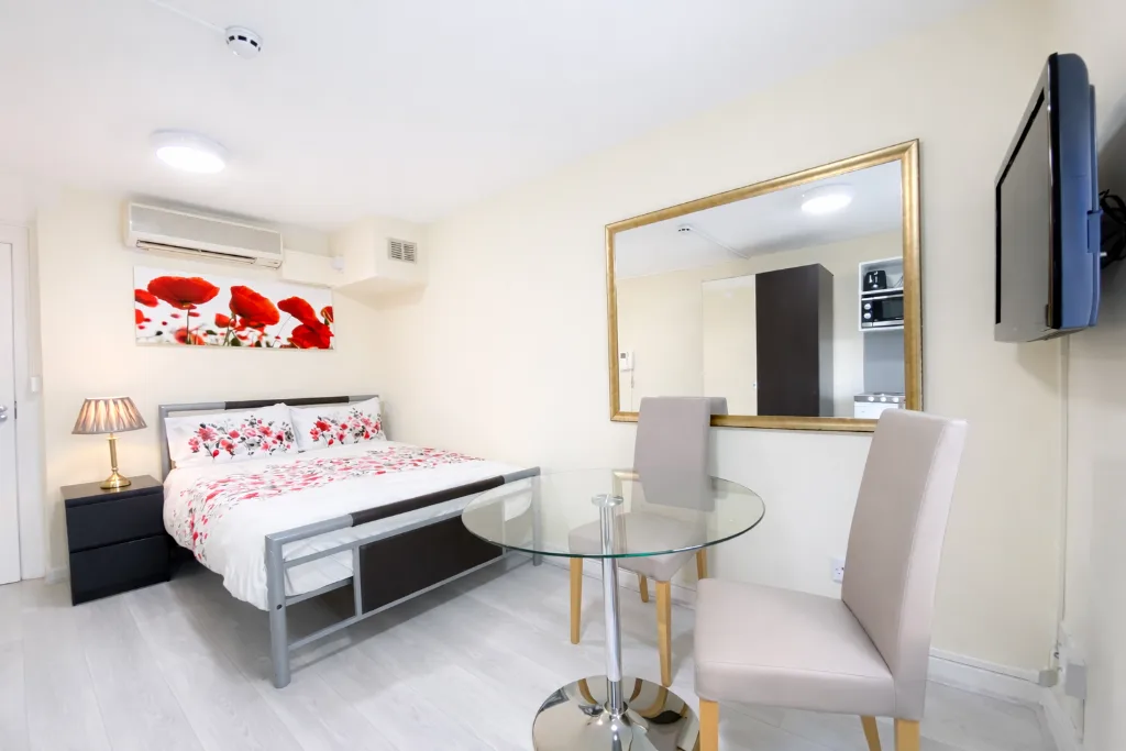 Studio flat for rent