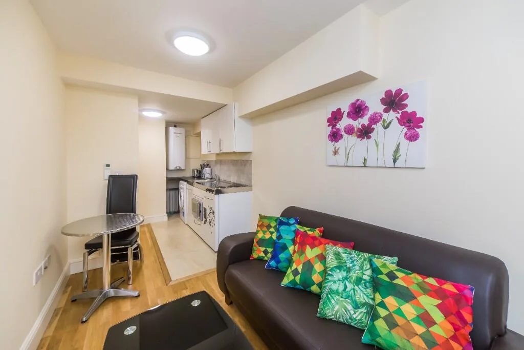 1 bedroom flat for rent