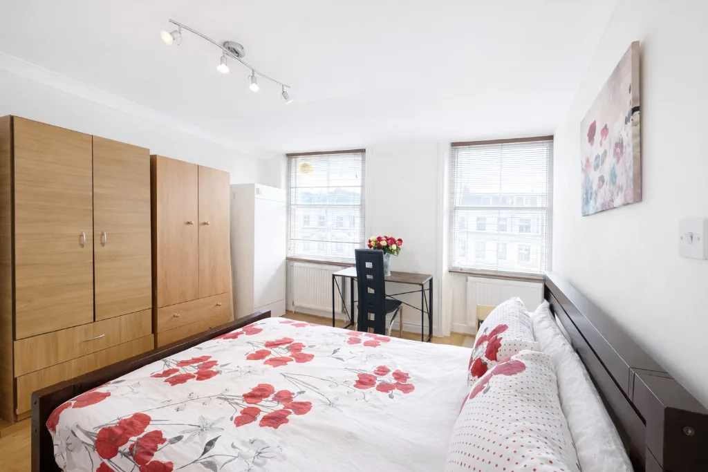 Studio flat for rent
