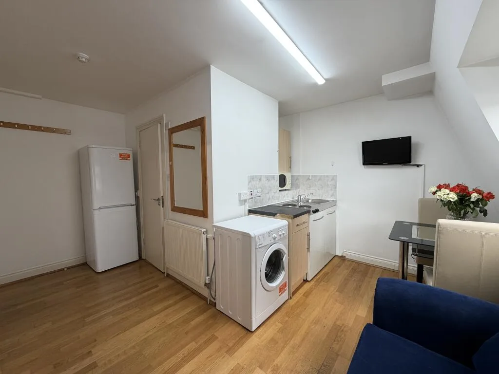 1 bedroom flat for rent