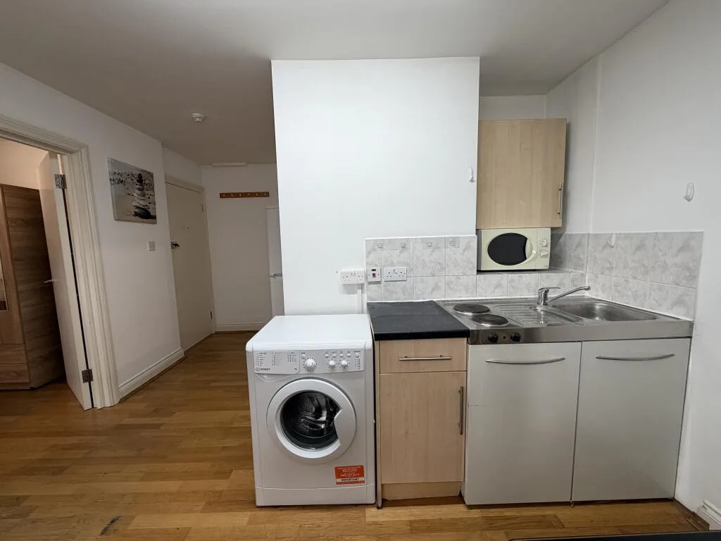 1 bedroom flat for rent