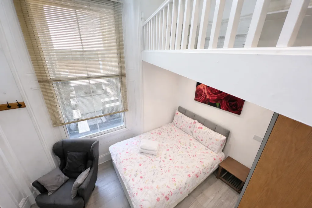Studio flat for rent