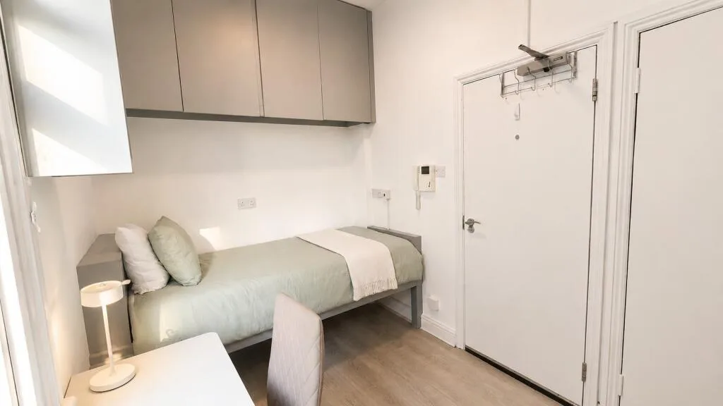 Studio flat for rent