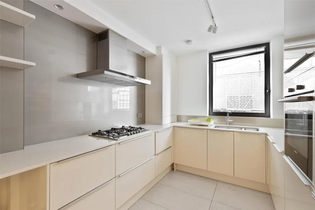 3 bedroom apartment for rent