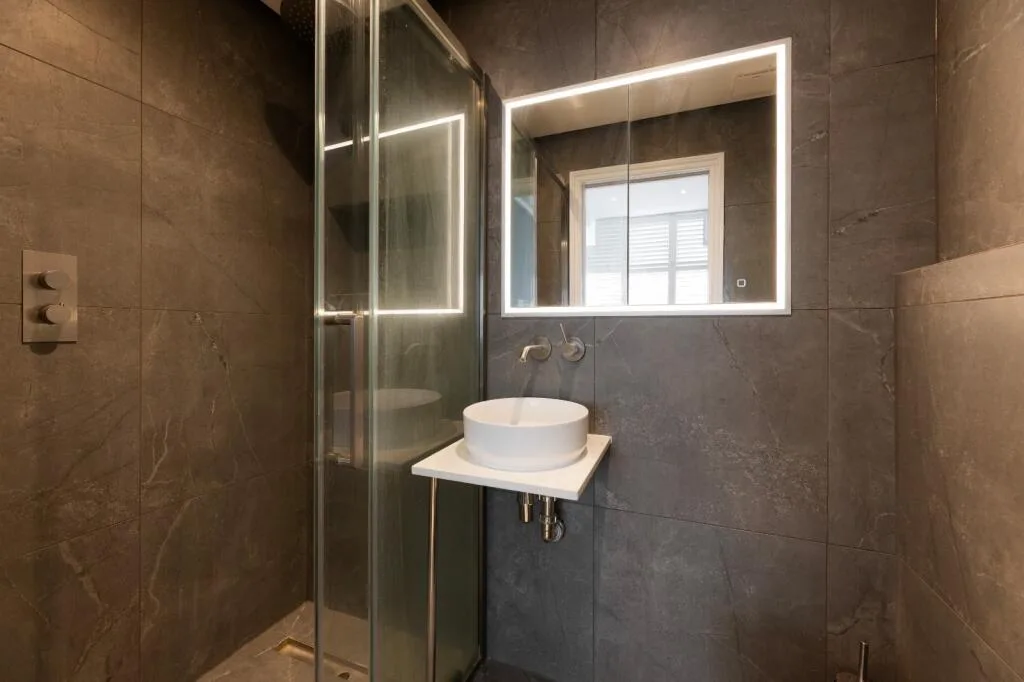 4 bedroom mews property for rent