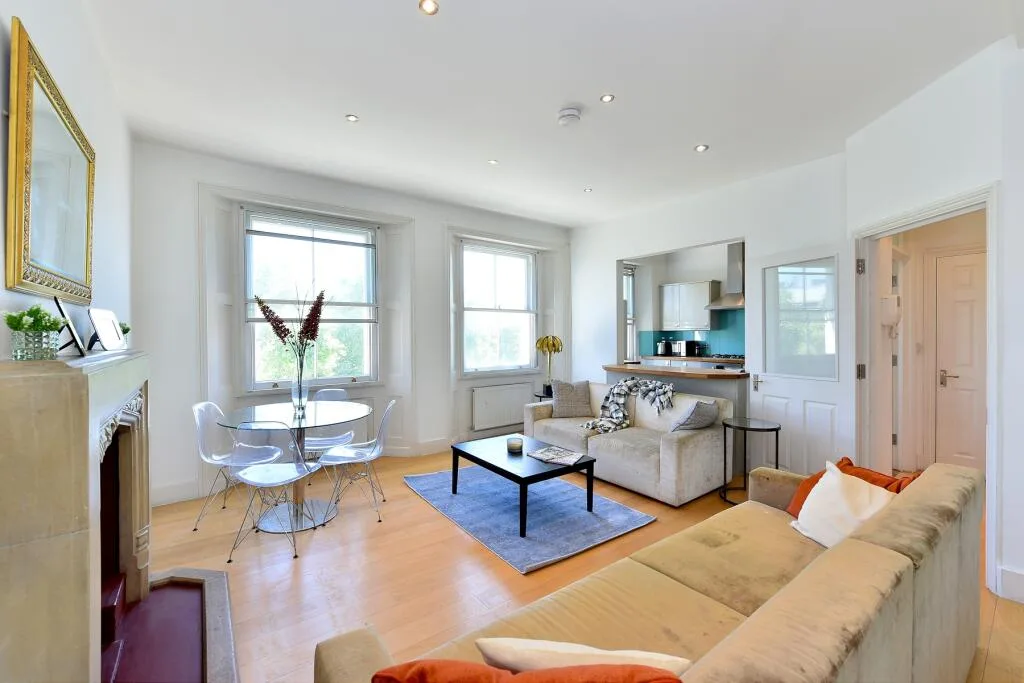 3 bedroom flat for rent
