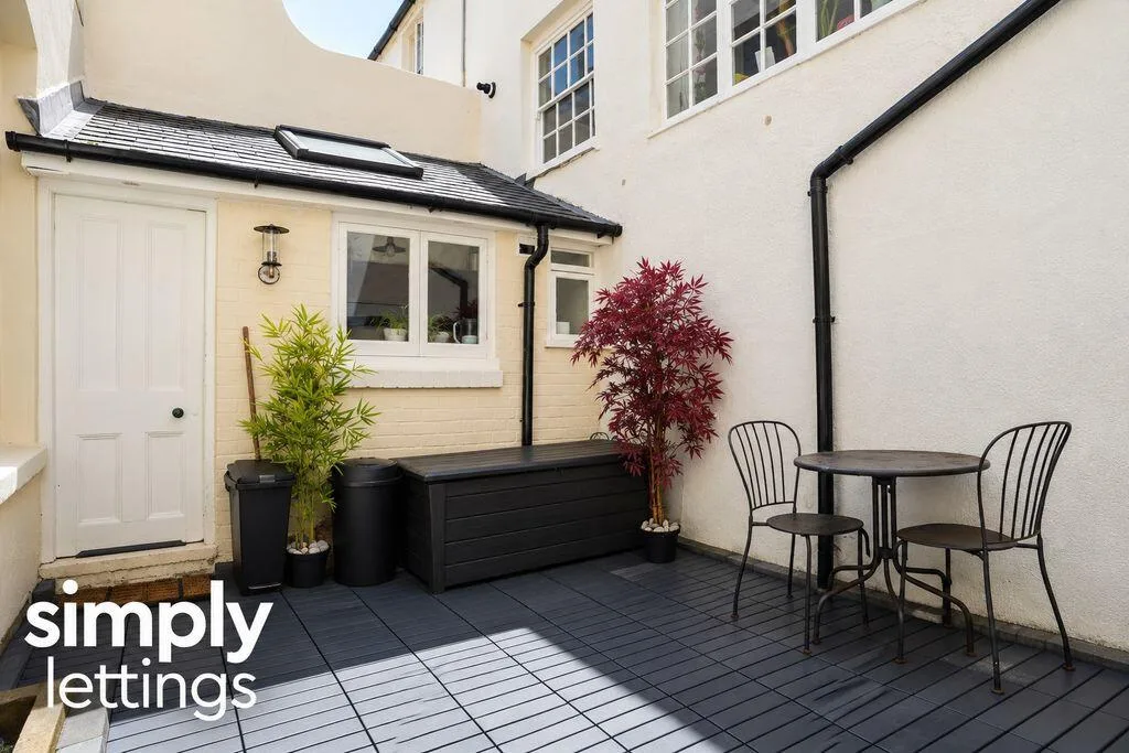 1 bedroom flat for rent