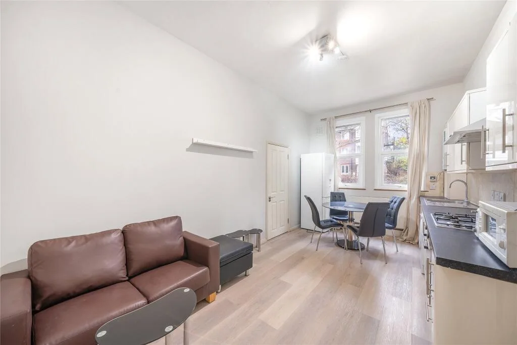 1 bedroom flat for rent