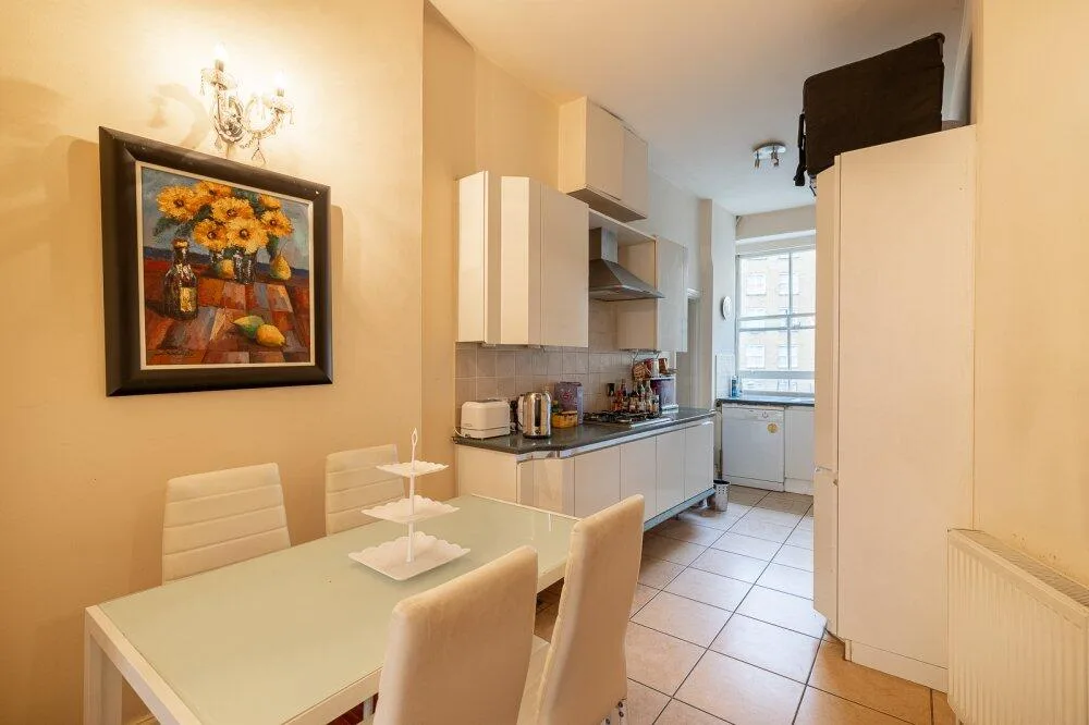 3 bedroom flat for rent