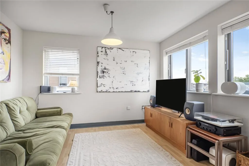 1 bedroom penthouse for rent