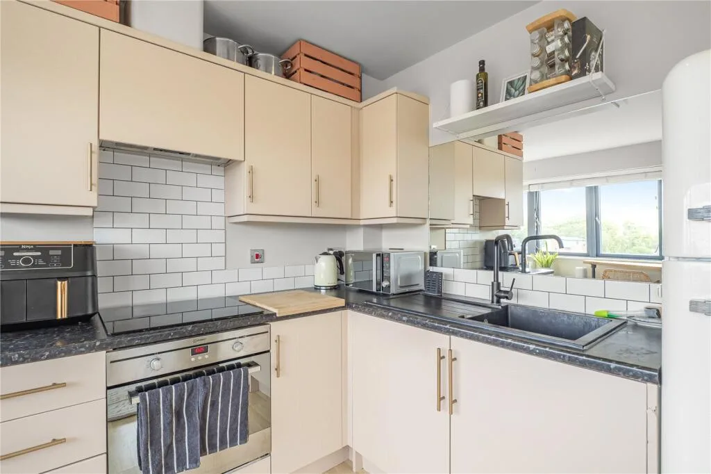1 bedroom penthouse for rent