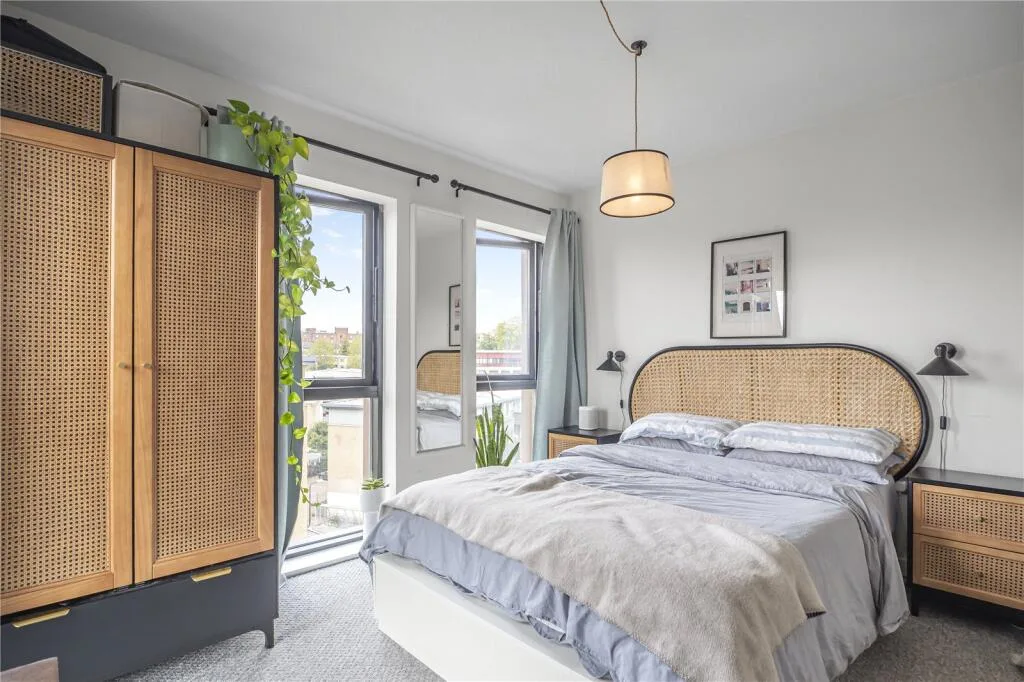 1 bedroom penthouse for rent