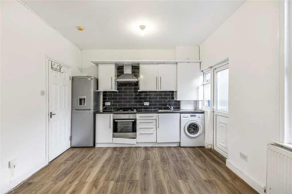 2 bedroom terraced house for rent