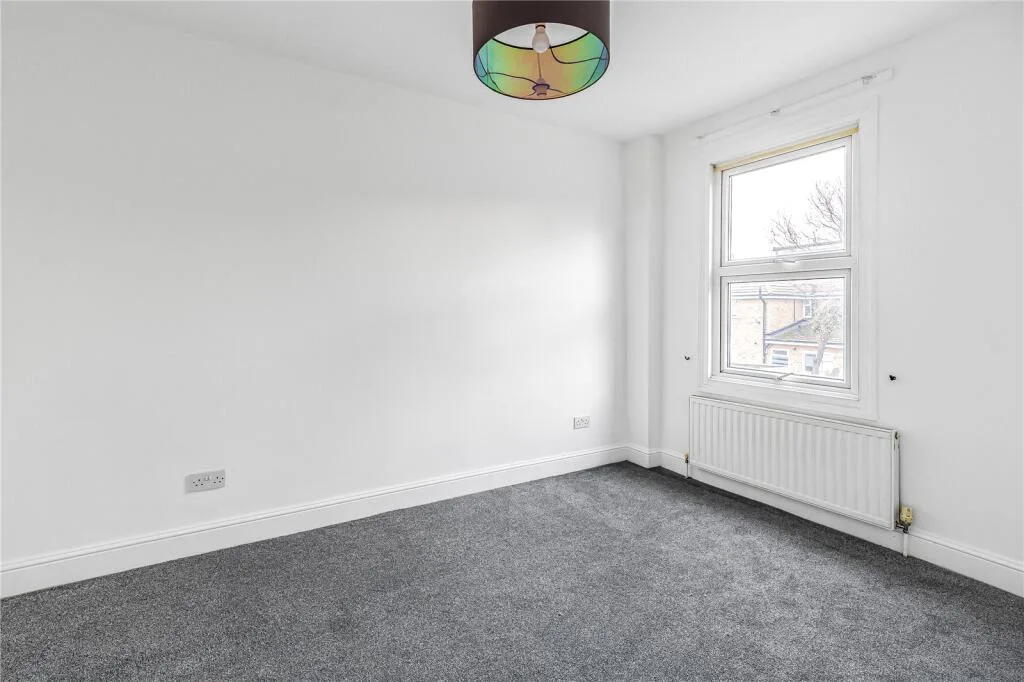 2 bedroom terraced house for rent