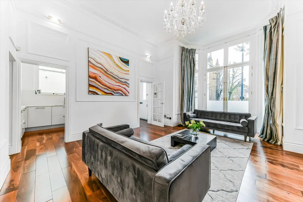 3 bedroom flat for rent