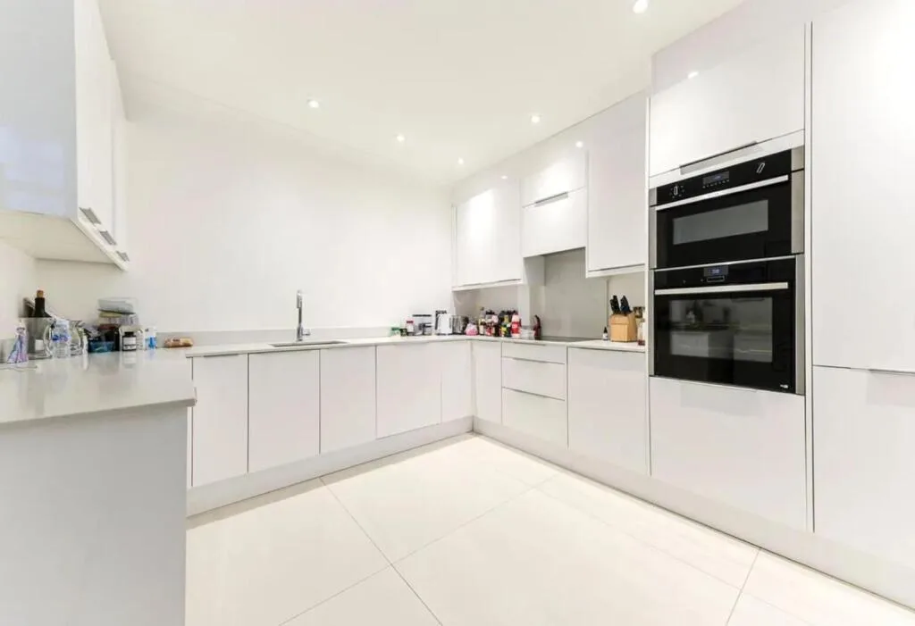 4 bedroom apartment for rent