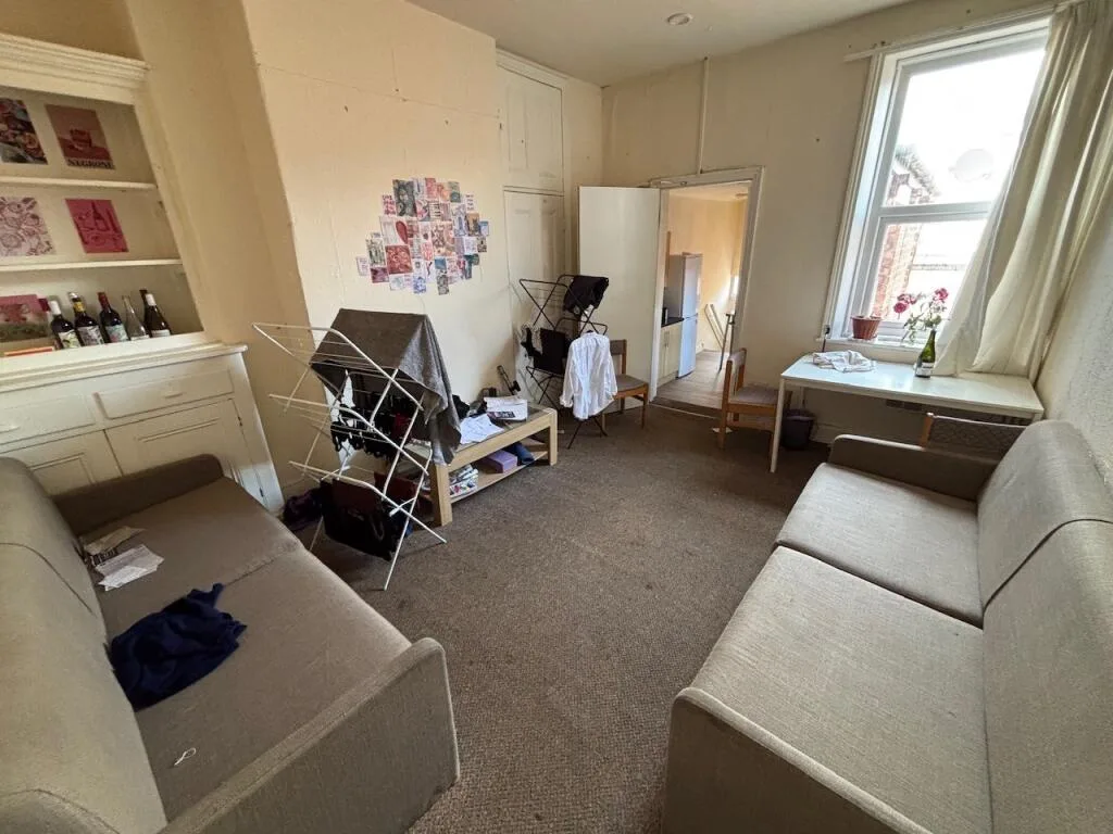 3 bedroom flat for rent