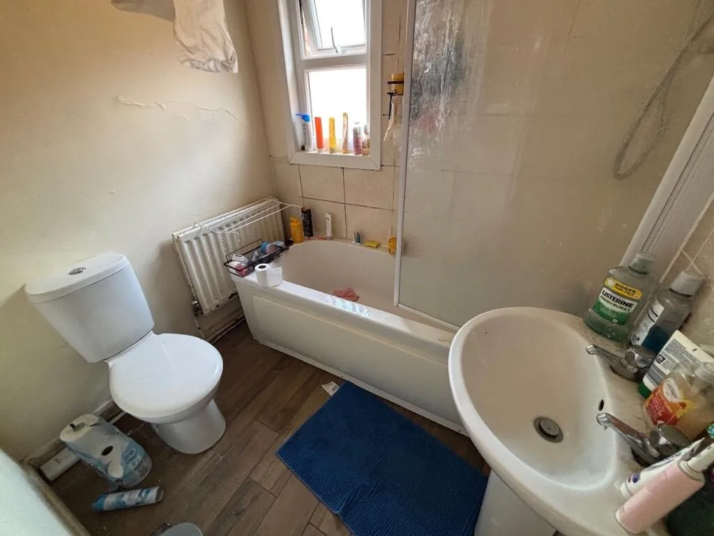 3 bedroom flat for rent