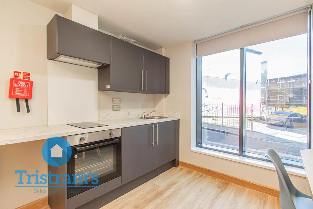 Studio flat for rent