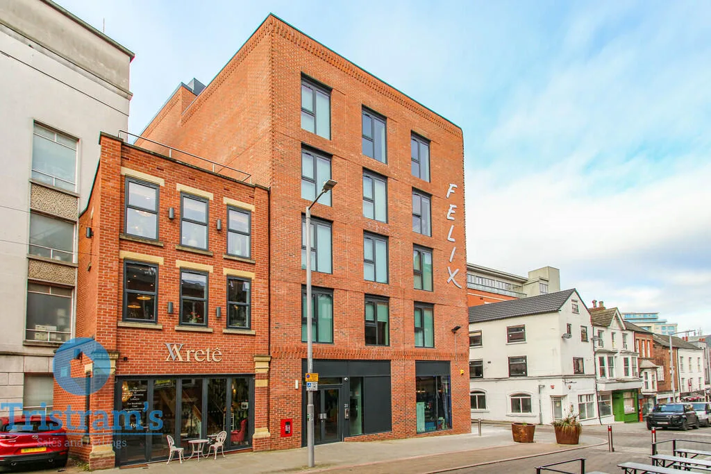 Studio flat for rent