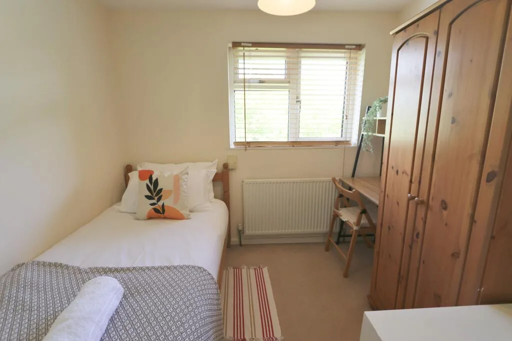 4 bedroom detached house for rent