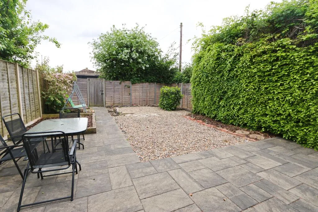 4 bedroom detached house for rent