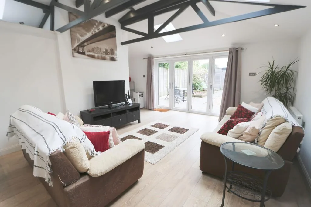 4 bedroom detached house for rent