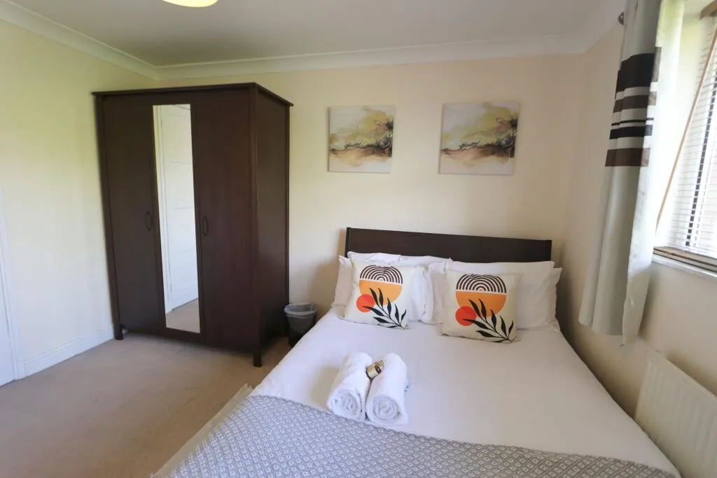 4 bedroom detached house for rent