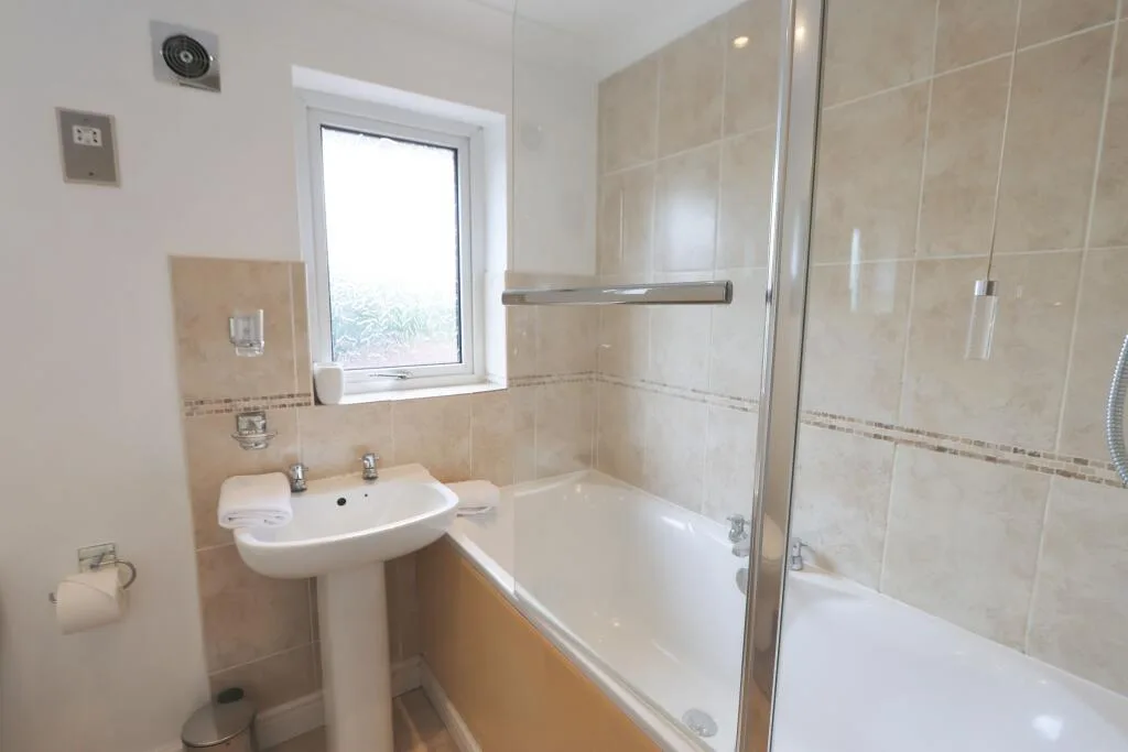 4 bedroom detached house for rent