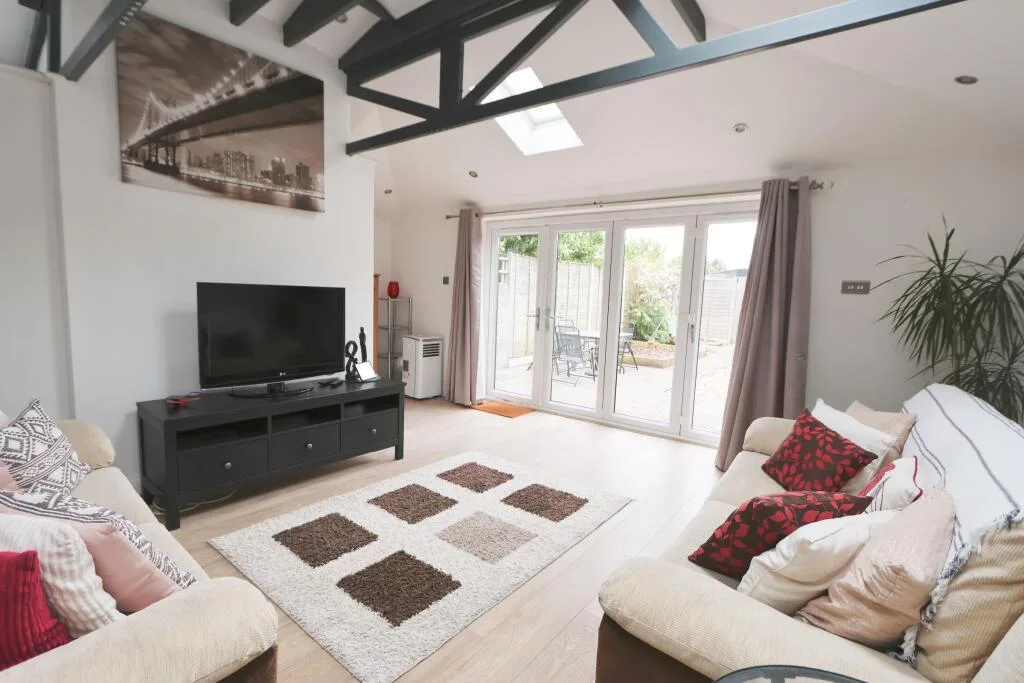 4 bedroom detached house for rent