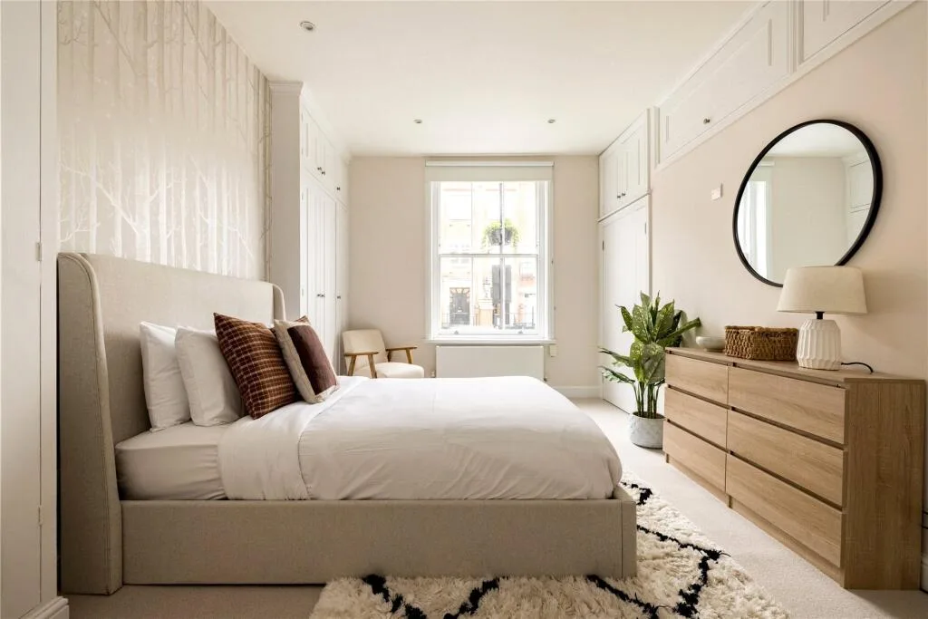 2 bedroom maisonette for rent