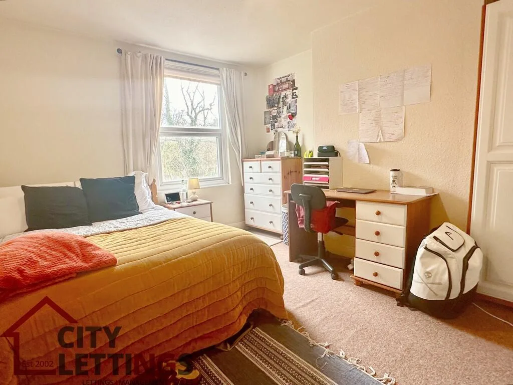 4 bedroom terraced house for rent