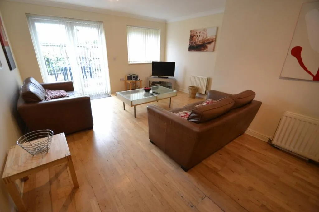 4 bedroom terraced house for rent
