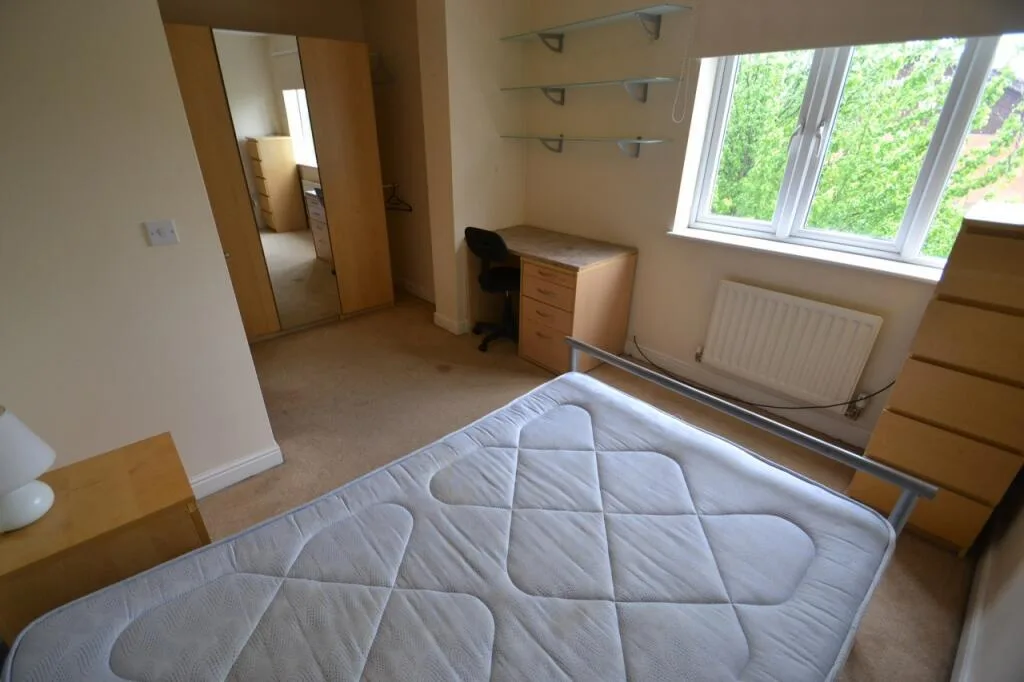 4 bedroom terraced house for rent