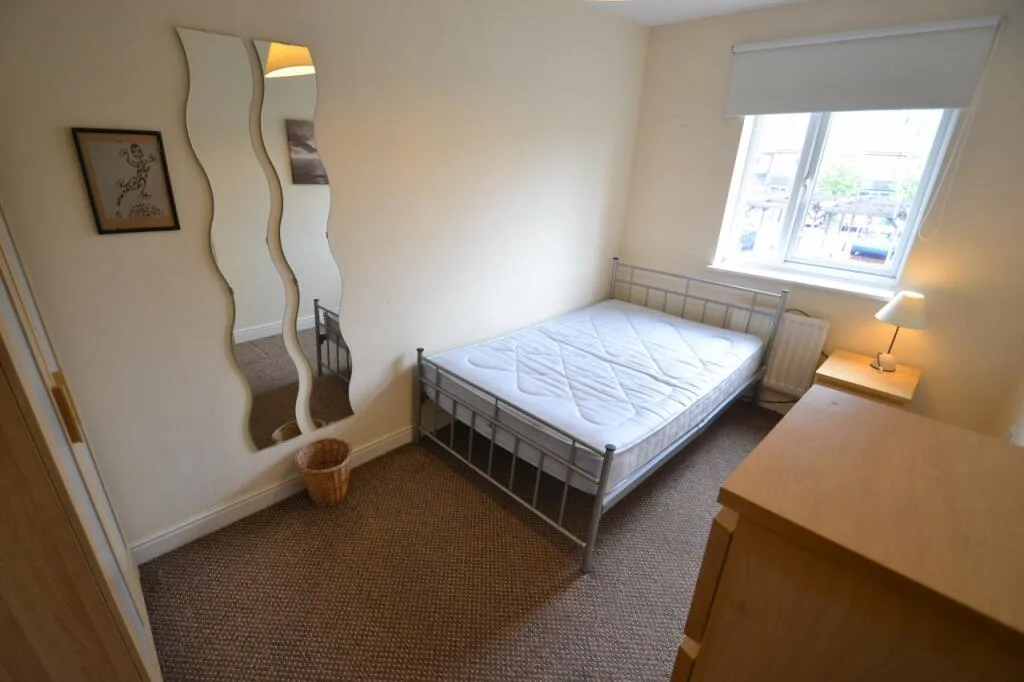 4 bedroom terraced house for rent