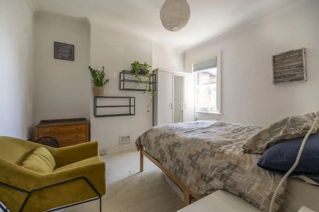 3 bedroom flat for rent