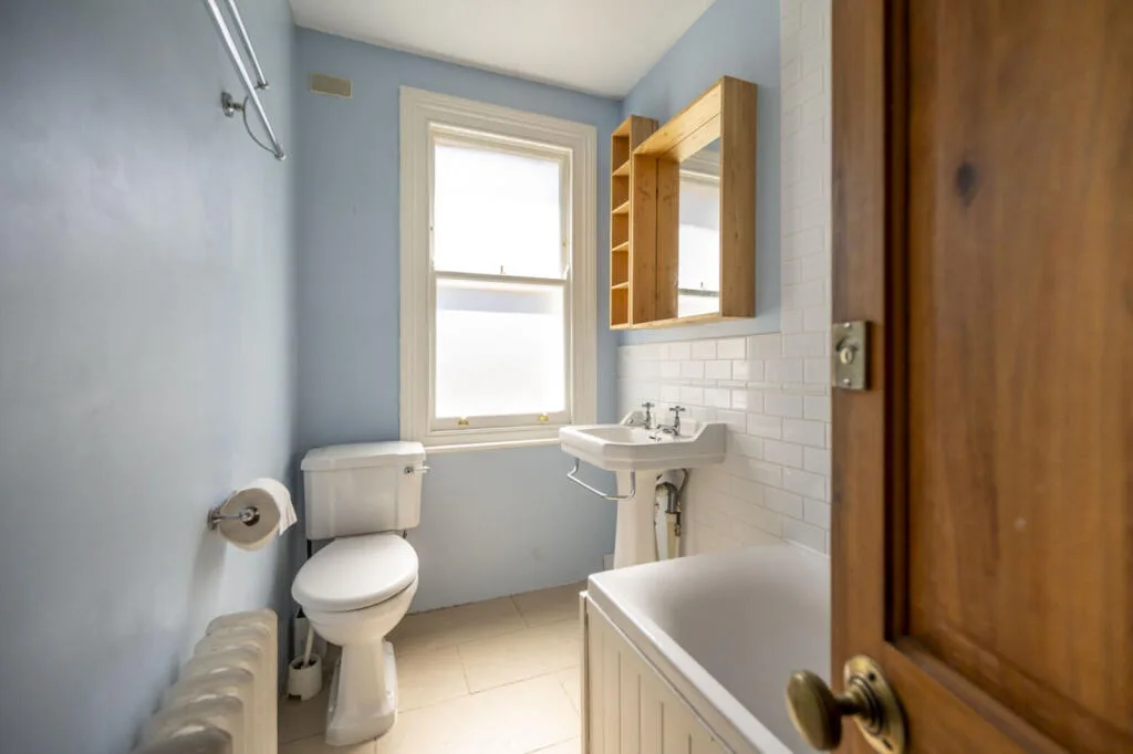 3 bedroom flat for rent