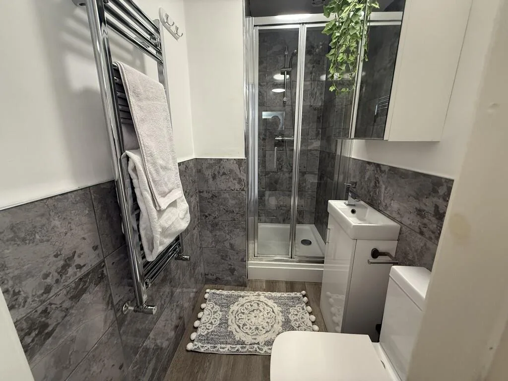3 bedroom apartment for rent