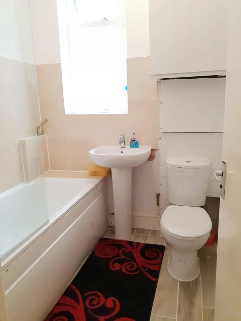 2 bedroom flat for rent