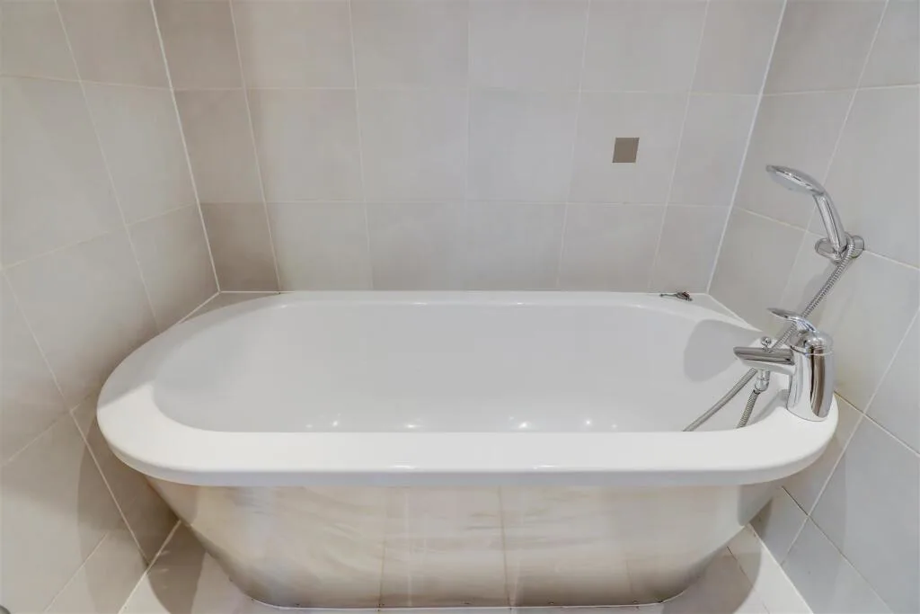 1 bedroom penthouse for rent