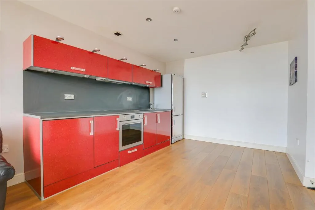 1 bedroom penthouse for rent