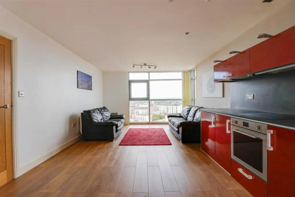 1 bedroom penthouse for rent