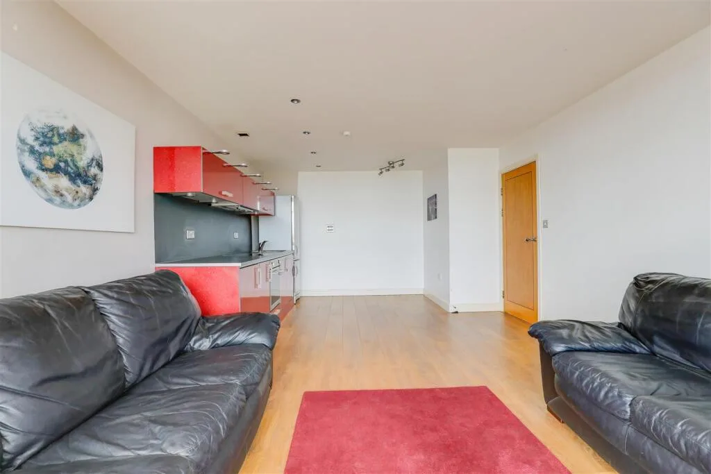 1 bedroom penthouse for rent