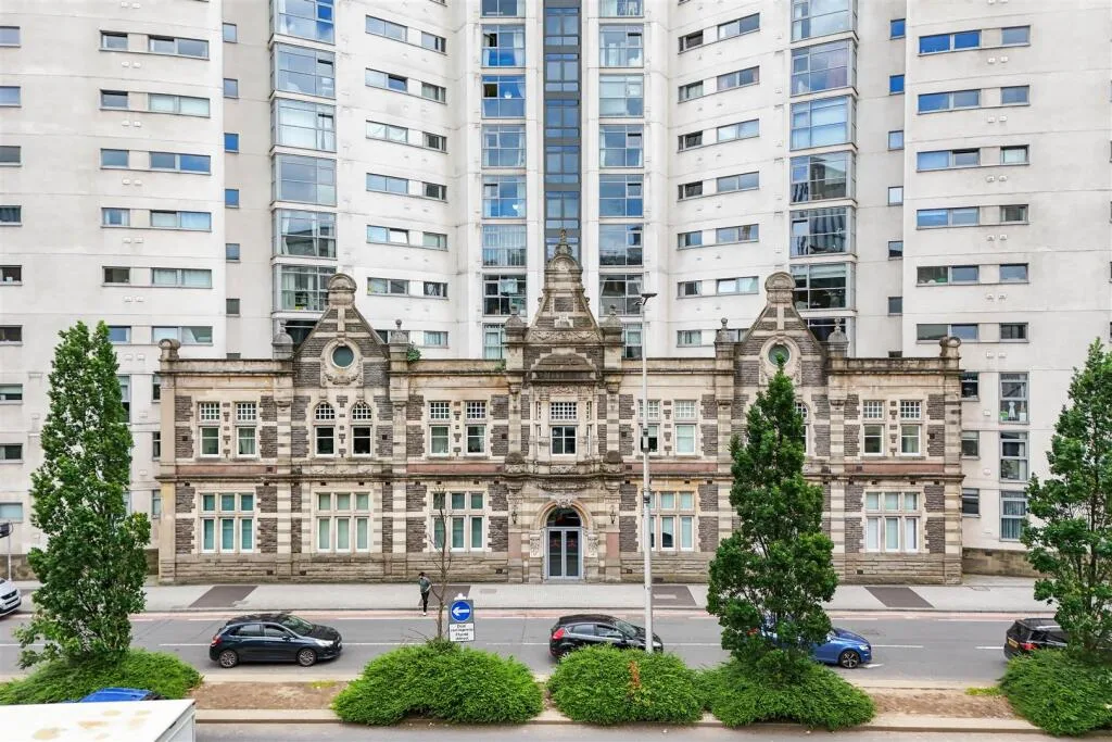 1 bedroom penthouse for rent