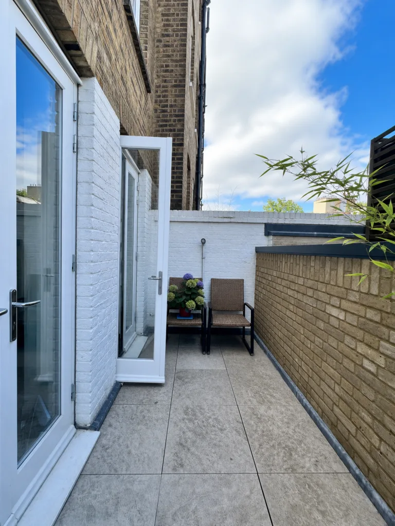 2 bedroom flat for rent