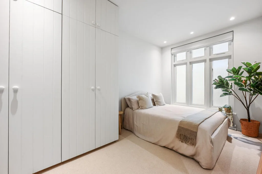 2 bedroom maisonette for rent