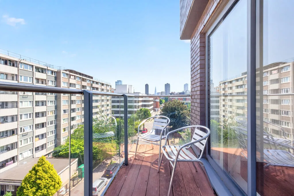 2 bedroom penthouse for rent