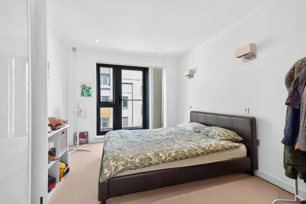 2 bedroom penthouse for rent